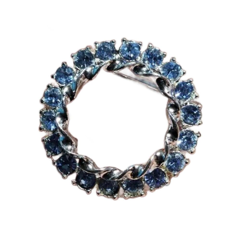 Vintage Blue Crystal Wreath Brooch